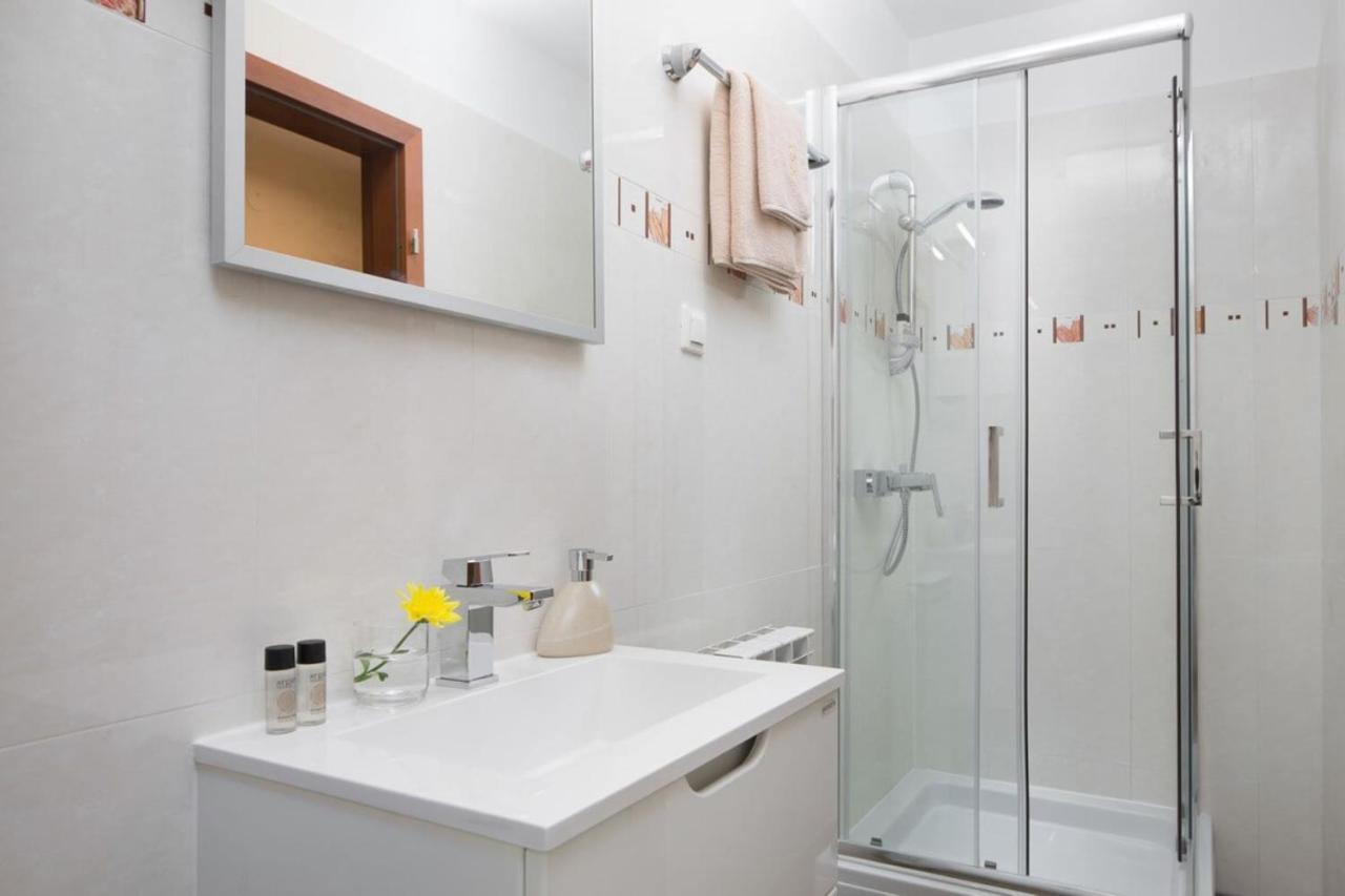 Luxury Casablanca/vivaldi *